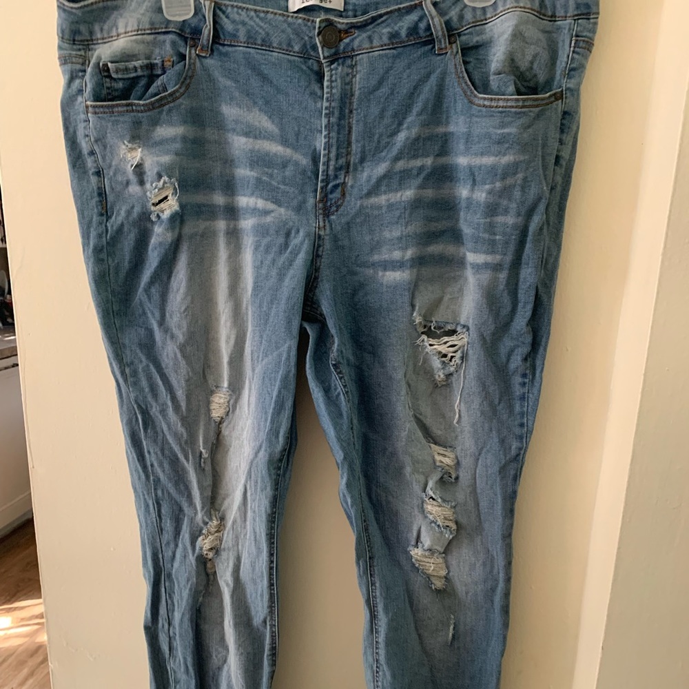 Plus size ripped jeans